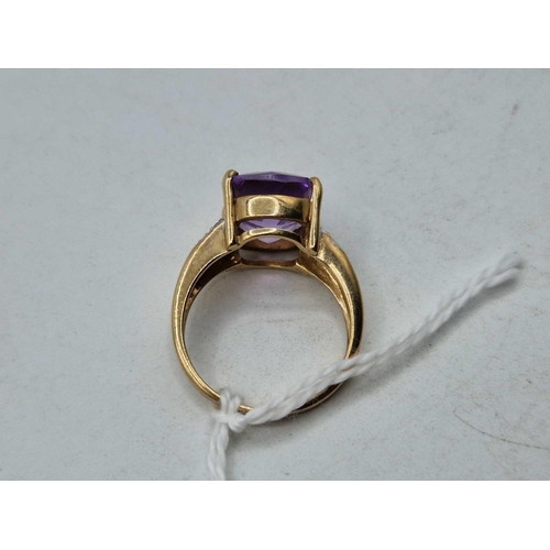 250 - A amethyst and diamond ring 9ct size N 5 gms