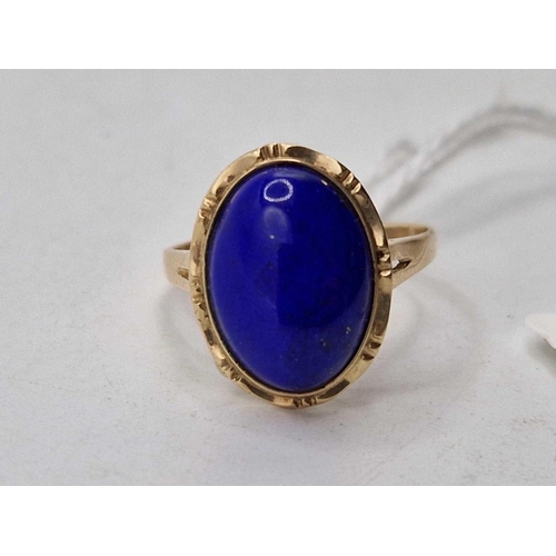 266 - A blue stone ring, 10ct, size P, 2.6 g.