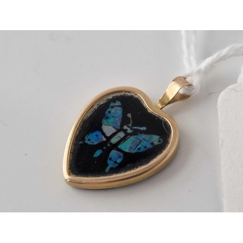 283 - A butterfly pendant, 9ct