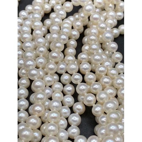 296 - A RARE LARIAT LENGTH PEARL NECKLACE WITH GOOD WHITE COLOUR 640 CARATS 96 INCH