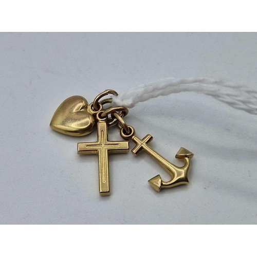 321 - A faith hope and charity charm 9ct 1.1 gms