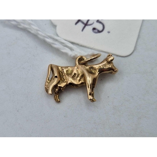 45 - A cow charm 9ct 1.7 gms