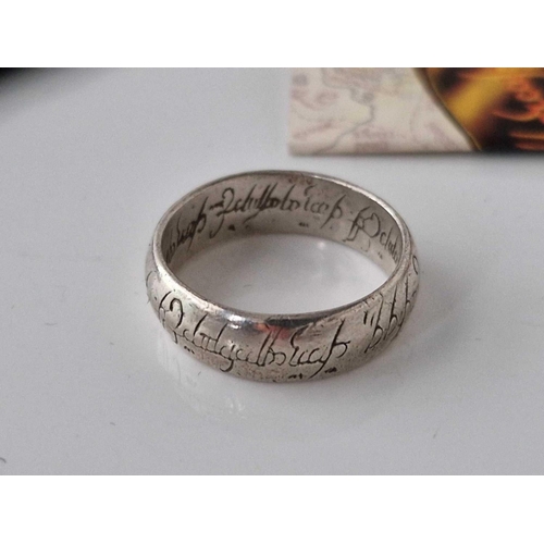 560 - A silver Lord of the Rings ring