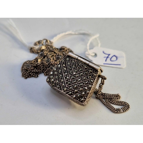 70 - Vintage silver & marcasite handbag necklace 22.8g