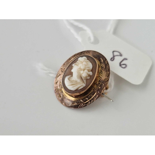 86 - A small cameo brooch, 9ct