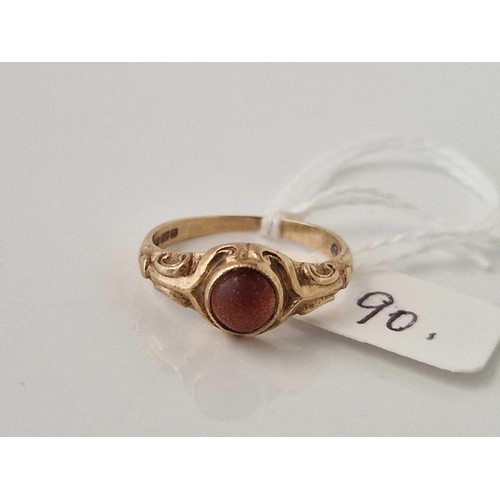 90 - A fancy ring with gold stone, 9ct, size M, 2.3 g.