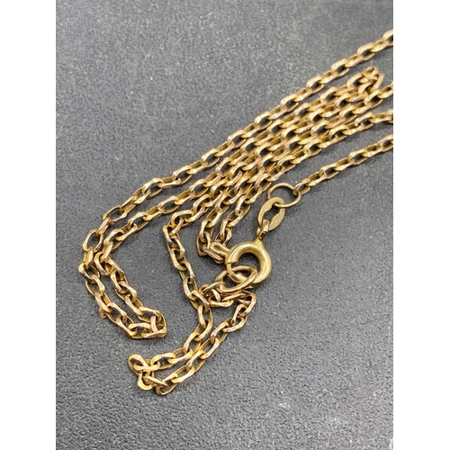 110 - A oval link neck chain 9ct 15 inch 2 gms