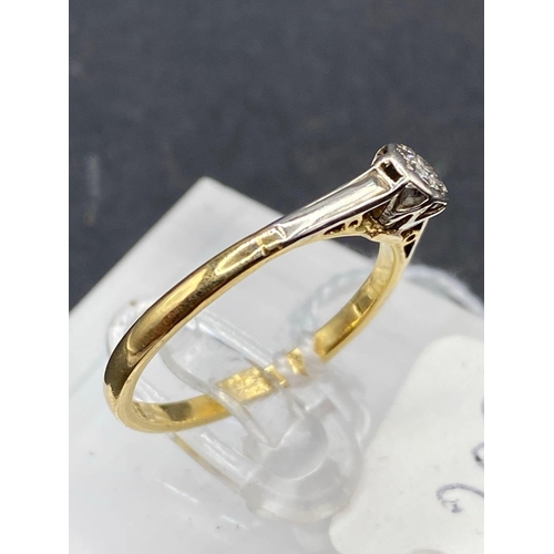 208 - A 18ct gold and platinum diamond ring size P 2.6 gms