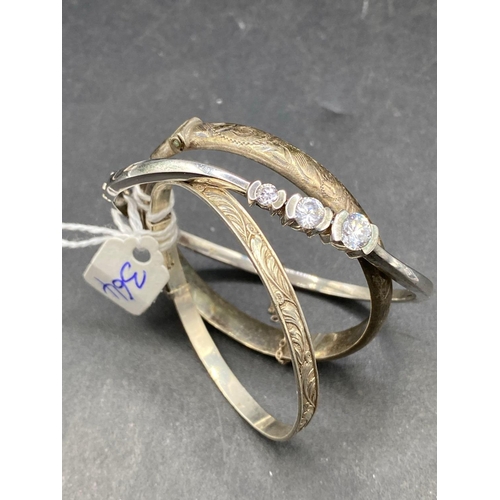 364 - Three silver bangles