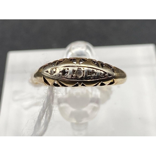 405 - A antique boat shaped five stone diamond ring 18ct gold size N 1.7 gms