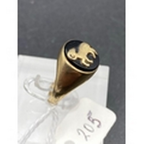 205 - A Capricorn signet ring 9ct size Q 3,5 gms