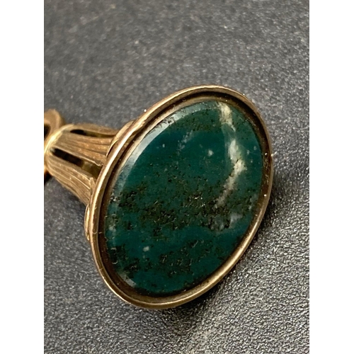 173 - A 19th century gold mounted bloodstone fob seal 7.2 gms