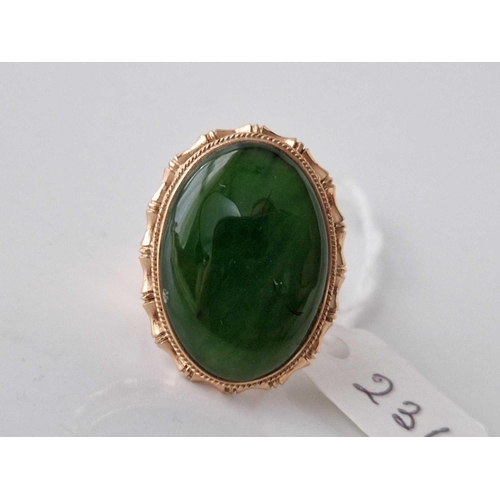 236 - A LARGE NEPHRITE RING 18CT GOLD SIZE N 7.4 GMS