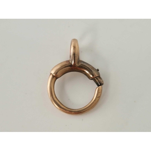 254 - A gold Victorian bolt ring clasp 2 gms