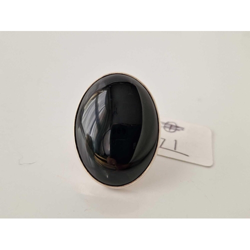 371 - A  large heavy onyx designer ring size P