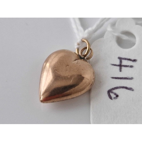 416 - A engraved heart charm 9ct