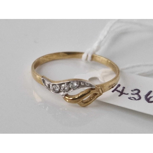 436 - A diamond ring 9ct size P