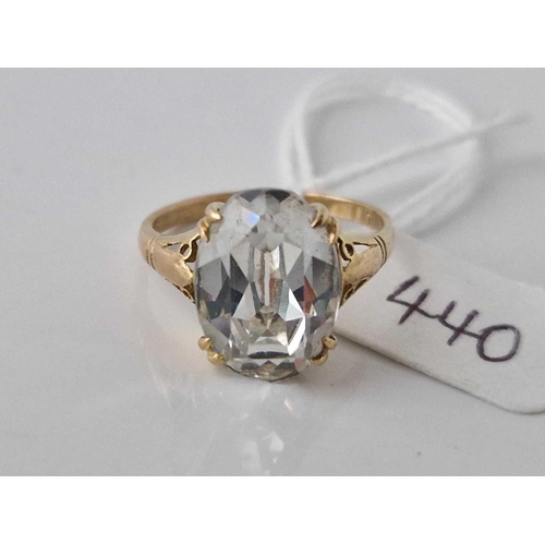 440 - A clear stone ring 9ct size P 2.9 gms