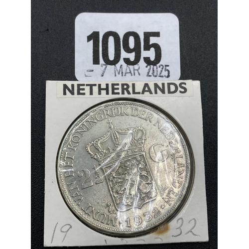 1095 - Dutch Two and half guilders 1932