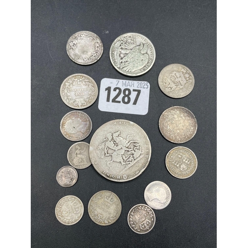 1287 - Pre 20's silver, 77g