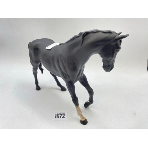 1572 - A black Beswick Horse, 7