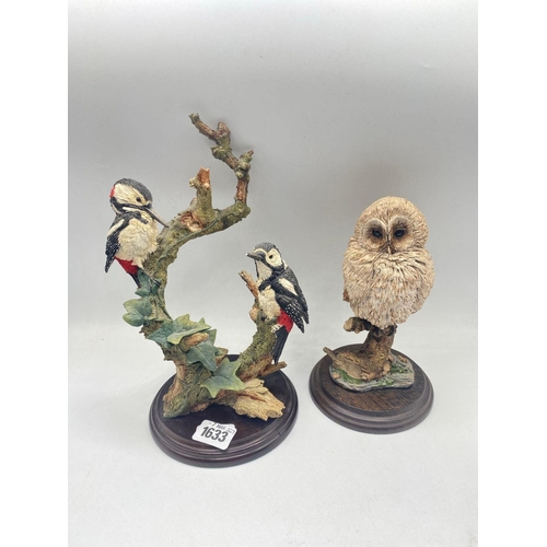 1633 - A country artist owl and another of two birds