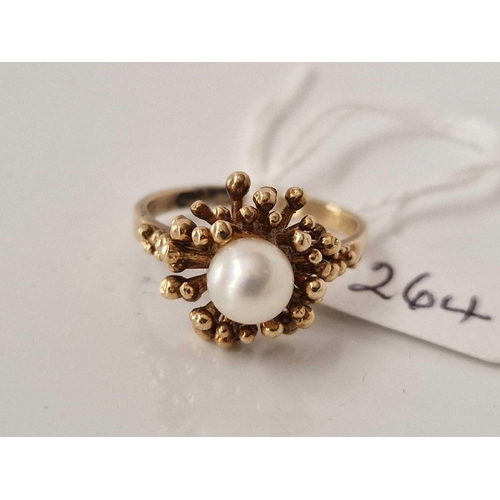 264 - A pearl cluster ring 9ct size N 3.6 gms