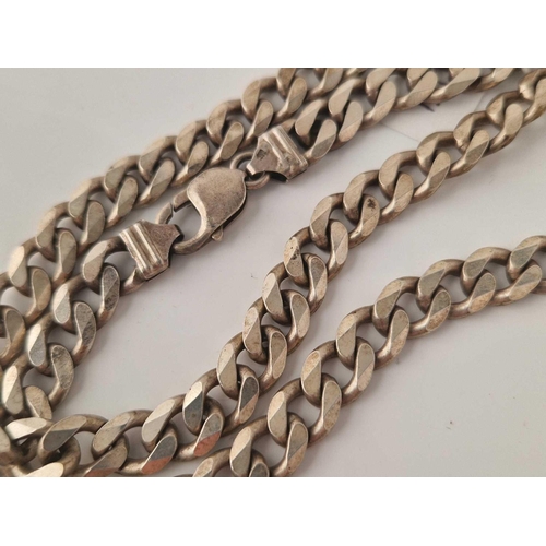 271 - A heavy silver curb link neck chain 24 inch 87 gms