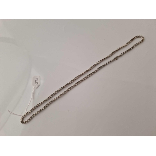 274 - A silver curb link neck chain 22 inch 25 gms