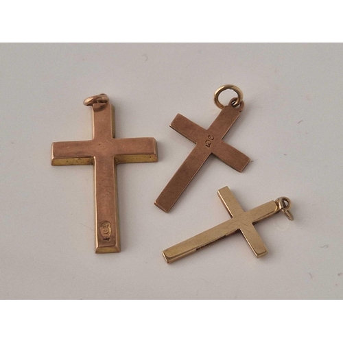 358 - Three Edwardian crosses 9ct 2.2 gms