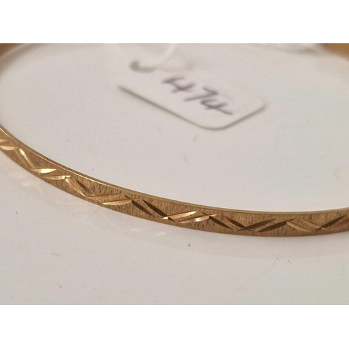 474 - A slave bangle 9ct 3.8 gms 66mm diameter