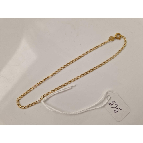 525 - A gold bracelet 18ct gold 9 inch 2.1 gms