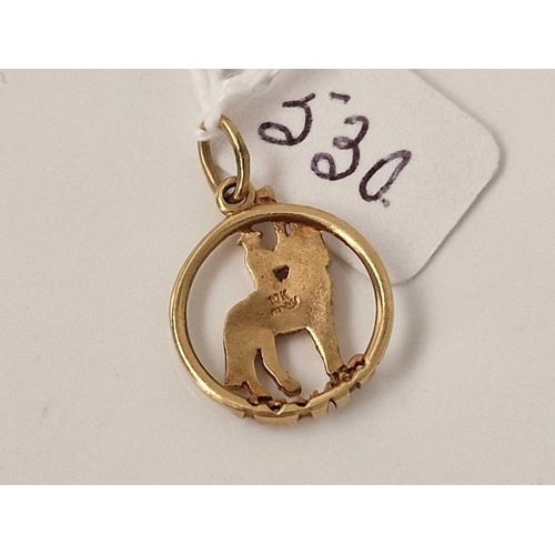 530 - A Canada pendant 10ct gold 1.8 gms