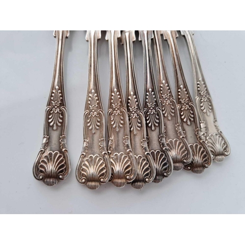 955 - Set of Eight Kings Pattern Cake Forks Sheffield 1940 by EV 271g