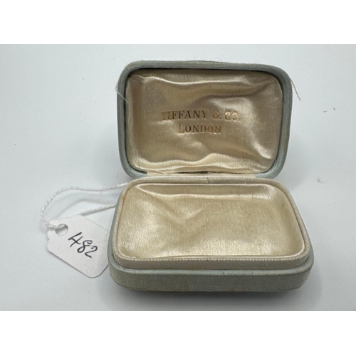 Lot 482       