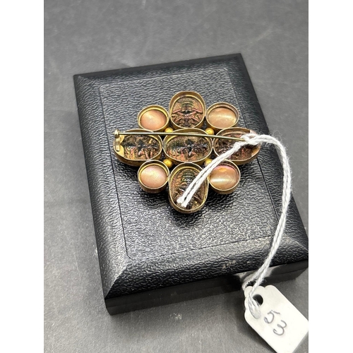 53 - A VICTORIAN LARGE GOLD FRAMED SCARAB BROOCH BOXED
