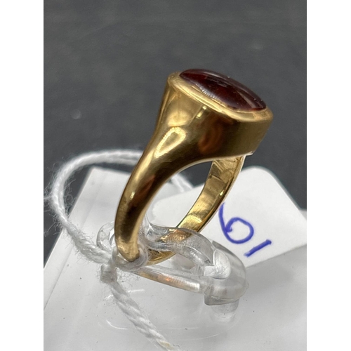 6 - A HEAVY GENTS ANTIQUE SIGNET RING 18CT GOLD SIZE L 10.6 GMS