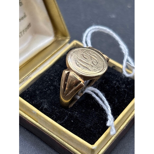 8 - A antique gents gold signet ring size U 4.8 gms