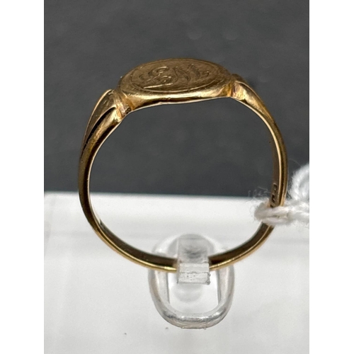 8 - A antique gents gold signet ring size U 4.8 gms
