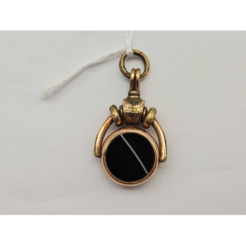 95 - A rolled gold spinning fob