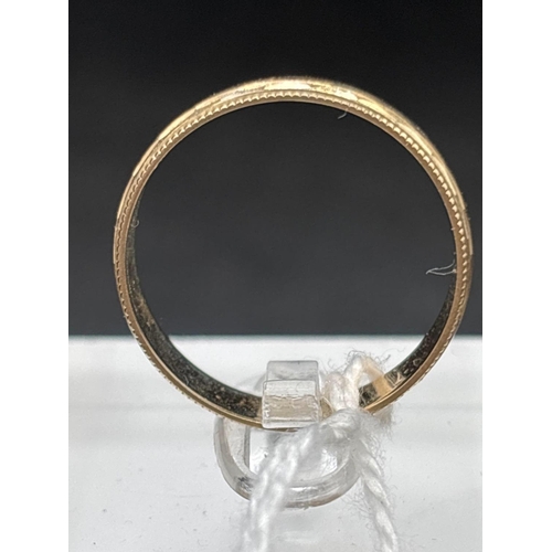 1 - A fancy band ring 9ct size T 2.5 gms