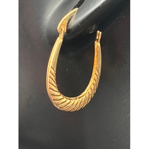 102 - Hoop patterned ear-rings 9ct