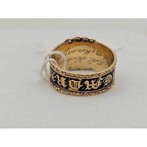 11 - A REGENCY MOURNING RING 18CT SIZE T 6.6G