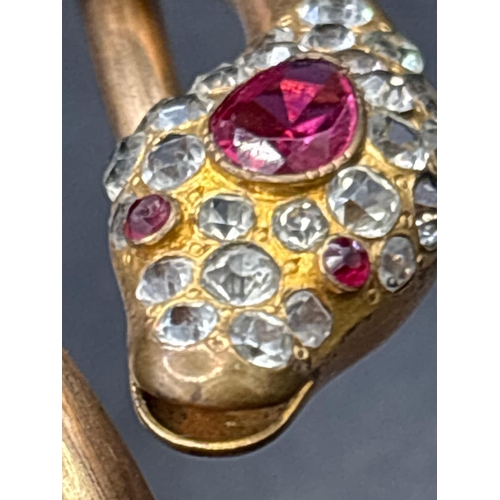 31 - A hinged snake head bracelet