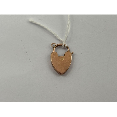 49 - A padlock charm 9ct 2.5g