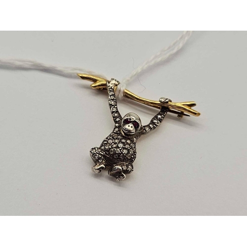 86 - A DIAMOND SET MONKEY BROOCH