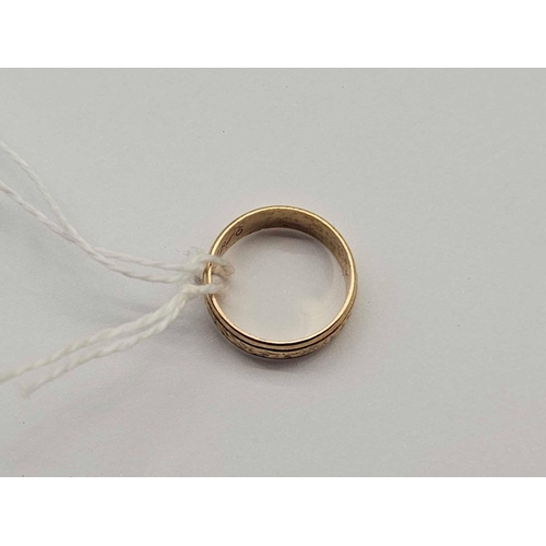 87 - A fancy band ring 9ct size L 2.9g