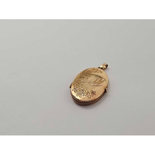 88 - An oval locket 9ct 3.7g