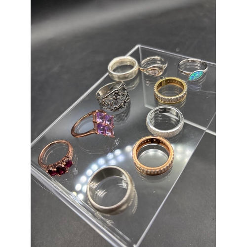 Ten assorted silver rings 44 gms