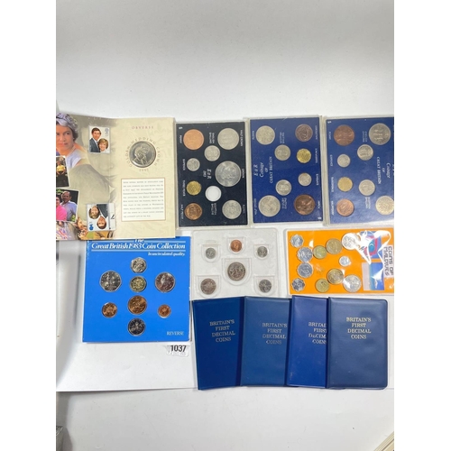 Various coin sets